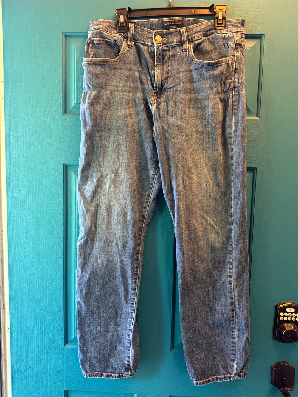 Lucky Brand Men’s Dark Blue Denim Jeans Waist 34